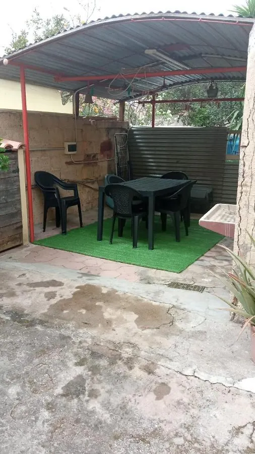 Casa In Zona Tranquilla A Carbonia Villa