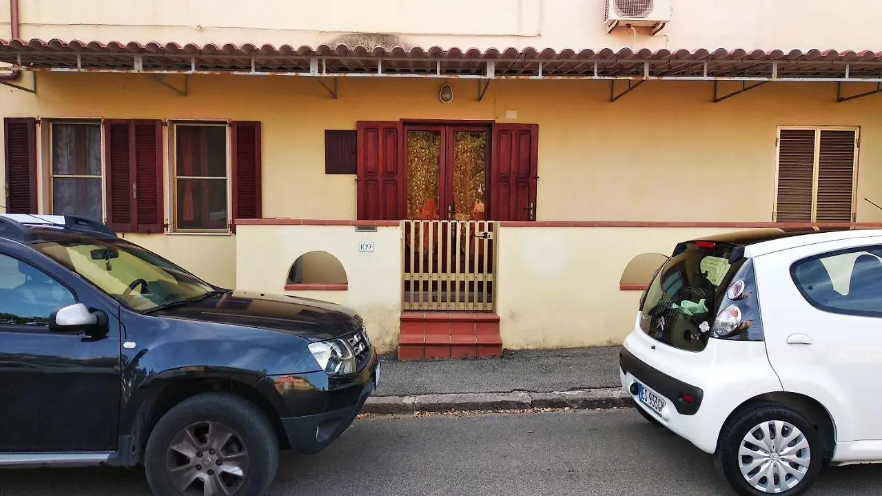 Casa In Zona Tranquilla A Carbonia Villa Italy